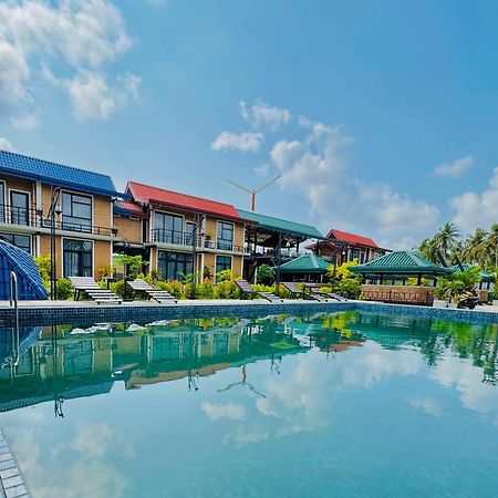 Waasala Transit Hotel Nikawatawana Ngoại thất bức ảnh